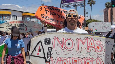 Nach dem Verschwinden der drei Ausl&auml;nder hatten Surfer gegen die Kriminalit&auml;t in Baja California protestiert. (Archivbild)