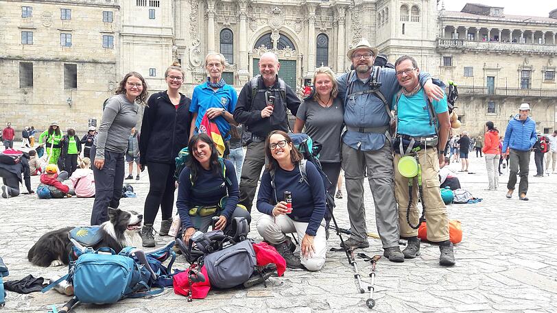 Auf dem Camino kann man sehr schnell Anschluss finden (wenn man dies möchte) und am Ende vielleicht sogar gemeinsam an der Kathedrale in Santiago ankommen.