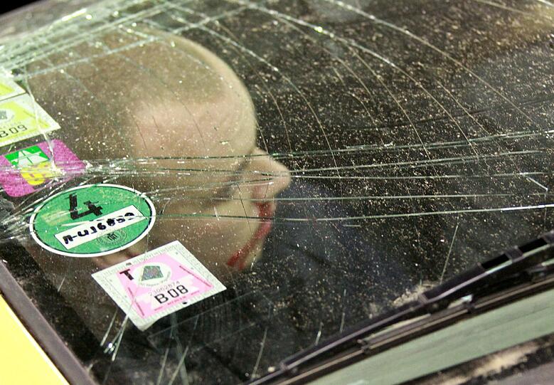 Ein schwerer Autounfall im Tunnel, klaffende Wunden, schreiende Verletzte: Rettungskräfte haben den Ernstfall im Richard-Strauss-Tunnel geprobt. Die AZ war dabei und hat den großen Übungseinsatz verfolgt.