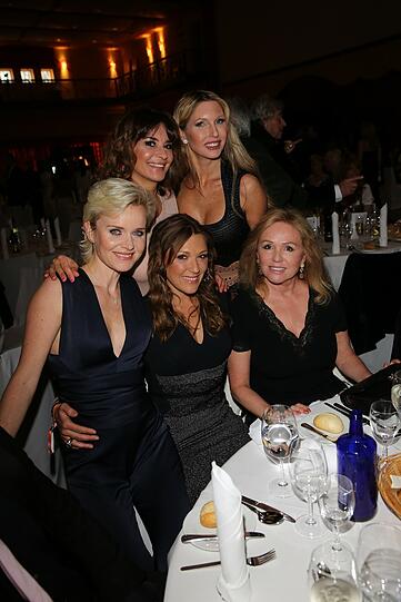Barbara Sturm, Gitta Saxx, Simone Ballack, Sabine Piller und Marianna Schulz