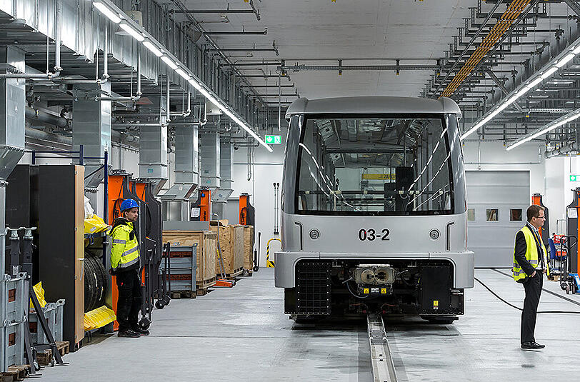 Die fahrerlose U-Bahn bringt künftig Passagiere vom Terminal 2 zum Satellitengebäude.