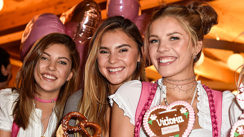 Paulina Swarovski, Stefanie Giesinger, Victoria Swarovski