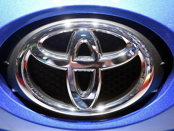 Der japanische Autobauer Toyota und die Deutsche Umwelthilfe (DUH) beenden ihre langjährige Zusammenarbeit.