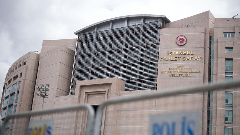 Im Istanbuler Justizpalast Caglayan findet der Prozess gegen die Angeklagten statt. (Archivbild)