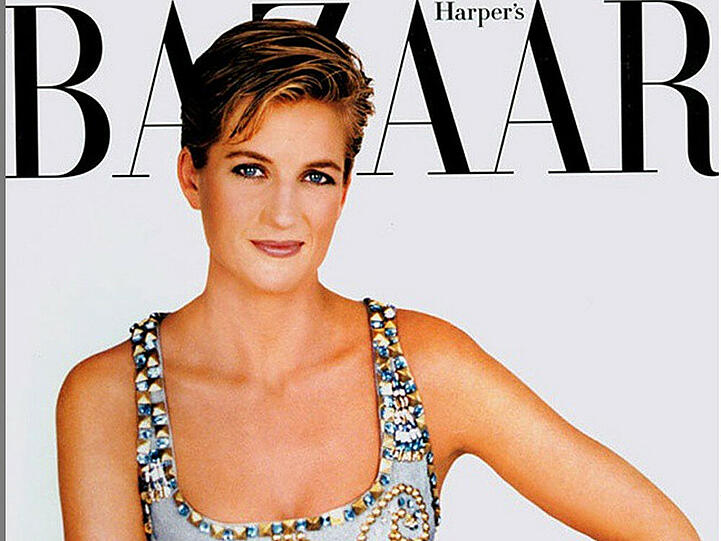 Lady Diana in ihrem legendären Versace-Kleid auf dem Cover des Magazins "Harper's Bazaar"