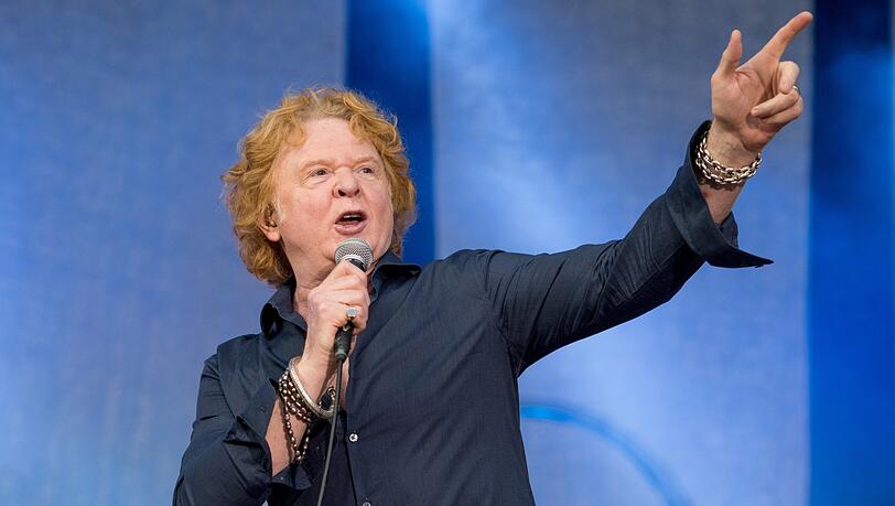 Simply Red mit Sänger Michael Hucknall spielen am 26. Juni auf dem Tollwood. Simply Red mit Sänger Michael Hucknall spielen am 26. Juni auf dem Tollwood.