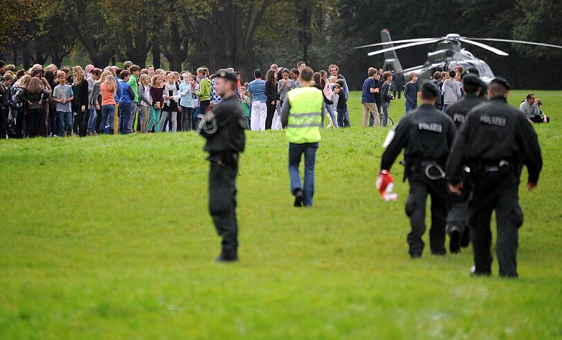 Amok-Alarm an einer Kölner Schule: Die Bilder.
