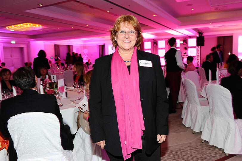 Gastgeberin Renate Haidinger auf der Pink Charity Night