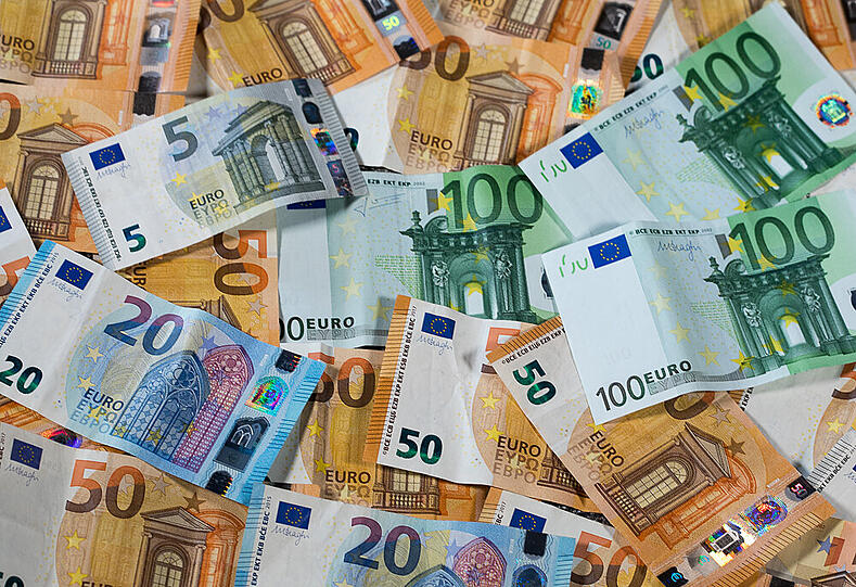 Für städtische Mitarbeiter gibt es deutlich mehr Geld. (Symbolbild)
