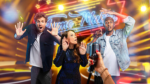 Luke Mockridge (links), Carolin Kebekus und Teddy Teclebrhan wollen in "FameMaker" überzeugt werden.