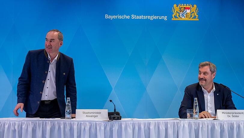 Markus Söder (r.) stellt in der Energiepolitik etwas klar.