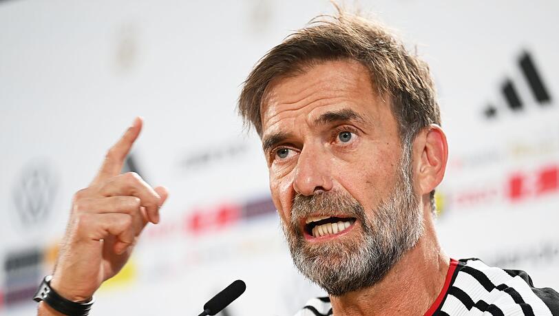 J&uuml;rgen Klopp spricht ausf&uuml;hrlich &uuml;ber die Lage von Wirtz in Liverpool.