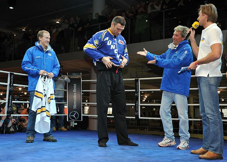 EHC München: Klitschko, der XXXL-Neuzugang des EHC - EHC - Abendzeitung München
