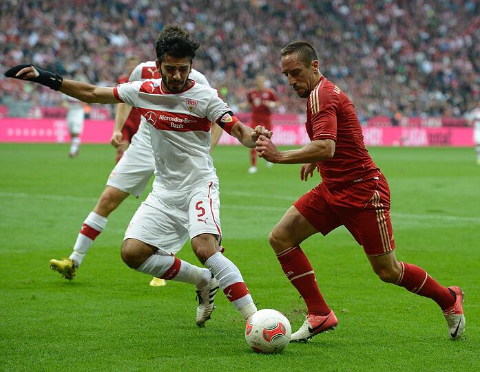 FRANCK RIBERY NOTE 1: Er klebt nicht mehr so sehr auf seinem linken Flügel wie früher &ndash; was seinem Spiel definitiv gut tut. Sehr laufstarke und erfrischende  Leistung des Dribblers. Toll, wie er mit Müller harmonierte. Der revanchierte sich, indem er ihm das 6:1 klaute