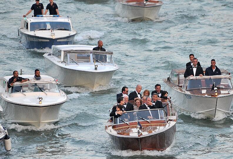Traumhochzeit in Venedig: George Clooney und seine Amal sind jetzt verheiratet.