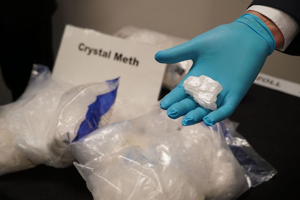 Erding: LKA-Einsatzkommando stellt 800 Gramm Crystal Meth sicher