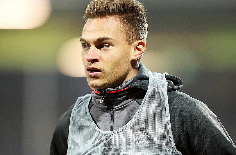 JOSHUA KIMMICH NOTE 3:
Kam nach 55 Minuten für Vidal rein, sollte mehr Power ins Mittelfeld bringen. Setzte ein paar Akzente.