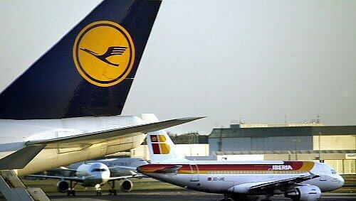Lufthansa bleibt vielleicht bald am Boden Lufthansa bleibt vielleicht bald am Boden