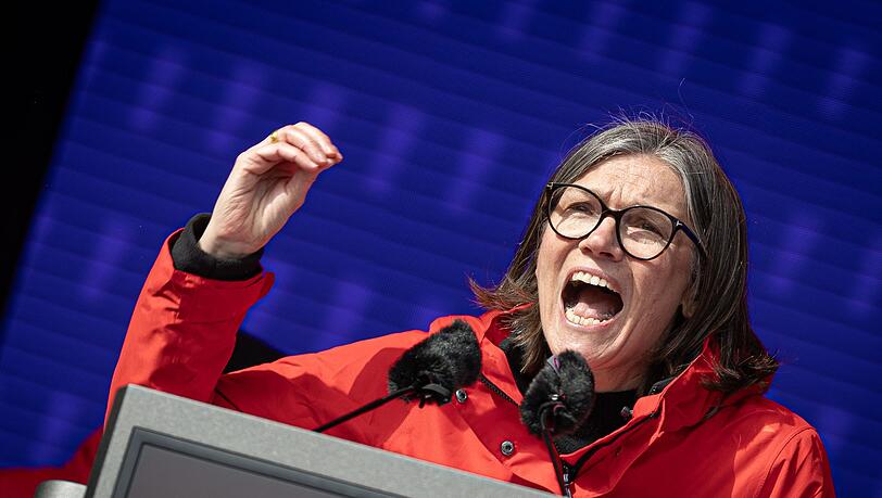 IG-Metall-Chefin Christiane Benner: "Ohne Industrie ist Deutschland ein armes Land." IG-Metall-Chefin Christiane Benner: "Ohne Industrie ist Deutschland ein armes Land."