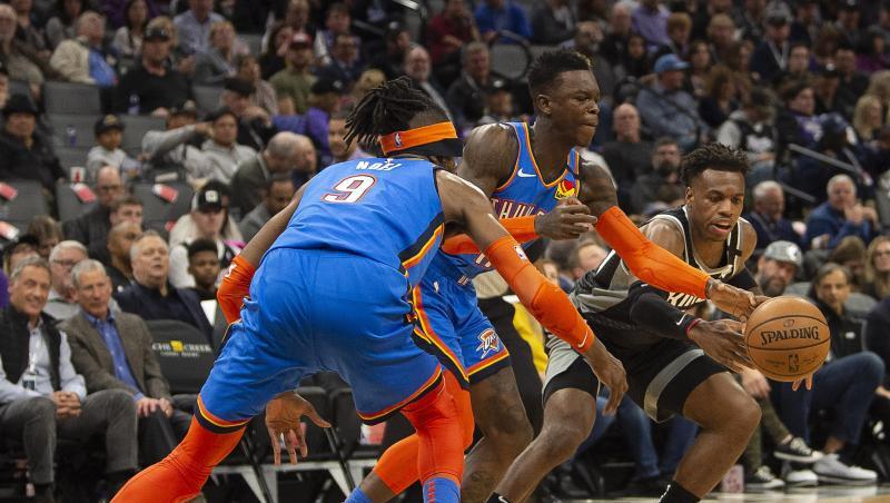 Dennis Schröder (M.) zeigte erneut eine starke Leistung. Dennis Schröder (M.) zeigte erneut eine starke Leistung.