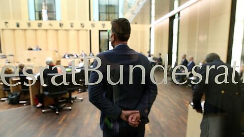 Energiekosten, Corona, Kurzarbeitergeld: Die Länderkammer hat mehrere neue Gesetze angenommen.