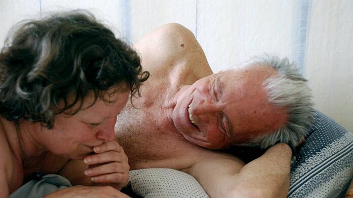 Der Kinofilm"Wolke 9" zeigt, was manchmal ein Tabuthema ist: Auch alte Menschenhaben Sex.