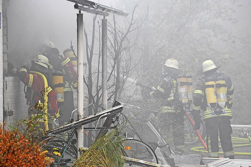 Die Bilder vom Feuerwehreinsatz in Ottobrunn.