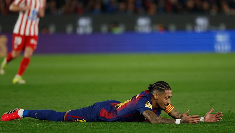 Raphinha und der FC Barcelona sind im Pokal an Atl&eacute;tico Madrid gescheitert.