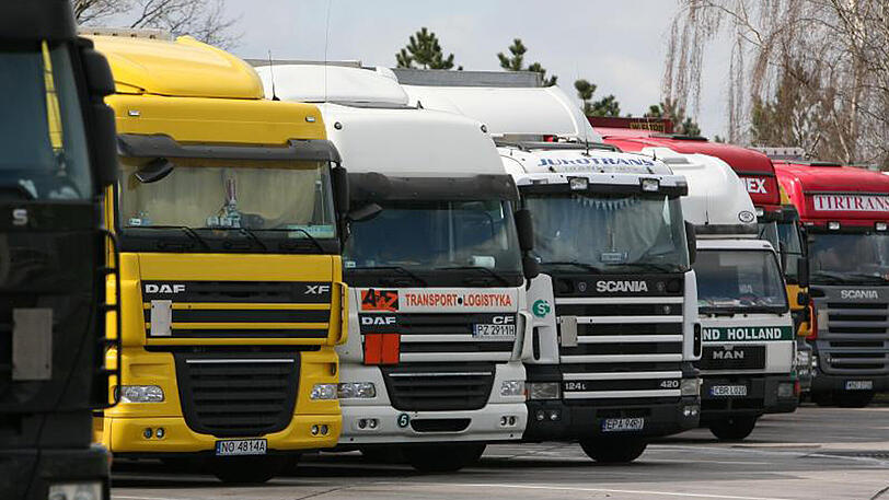 Die betroffenen Spediteure betreiben den Angaben zufolge gemeinsam rund 9000 Fahrzeuge, die sie in dem fraglichen Zeitraum von 1997 bis 2011 gekauft haben.