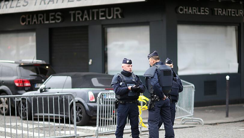 Polizeikräfte in Paris: Fast 5000 Beamte sollen jetzt jüdische Schulkinder beschützen.