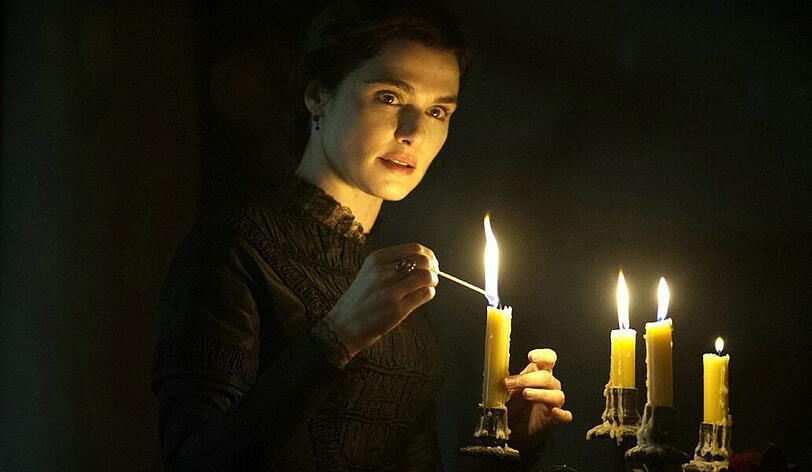 Mörderin oder Opfer? Bei Rachel (Rachel Weisz) kann man sich nicht sicher sein.