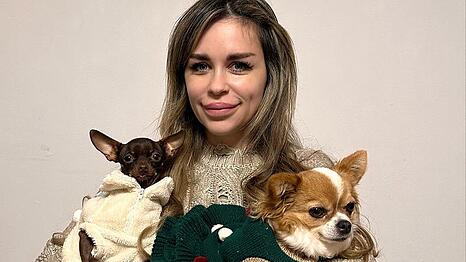 TV-Star Ingrid Pavic ist in M&uuml;nchen auf der Suche nach einer Wohnung. Mit vier Hunden ist das allerdings nicht einfach.