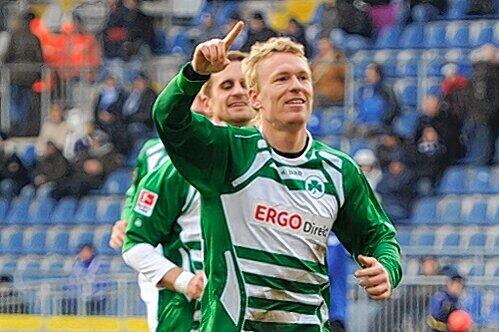 Vater des Sieges in Bielefeld: Leo Haas erzielte beim 4:1 zwei Tore.