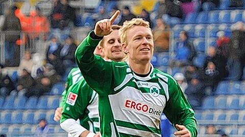 Vater des Sieges in Bielefeld: Leo Haas erzielte beim 4:1 zwei Tore.
