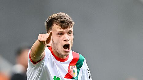 Robin Fellhauer fordert ein "anderes Gesicht" des FC Augsburg.