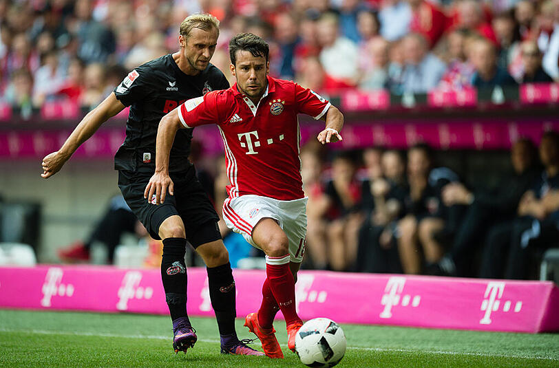 Juan Bernat: Note 3.  Vertrat Alaba hinten links. Klasse, wie der kleine Spanier Kimmich vor dem 1:0 mit einer präzisen Flanke bediente. Aber: Bernat ließ Risse vor dem 1:1 flanken. Knallte an den Außenpfosten (87.).