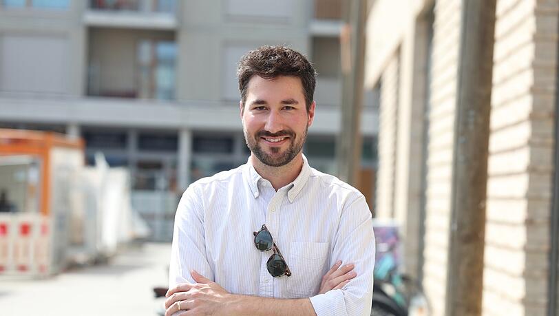 "Machen statt motzen" lautet Fabian Sauers Wahlkampfmotto. Er tritt für die Grünen im Stimmkreis Bogenhausen an. "Machen statt motzen" lautet Fabian Sauers Wahlkampfmotto. Er tritt für die Grünen im Stimmkreis Bogenhausen an.