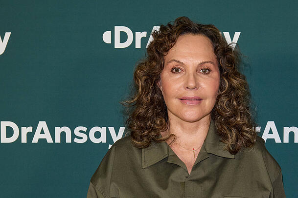 Bei ihrem n&auml;chsten Aufeinandertreffen mit Senta Berger m&ouml;chte Natascha Ochsenknecht das "Fettn&auml;pfchen" von damals wiedergutmachen.