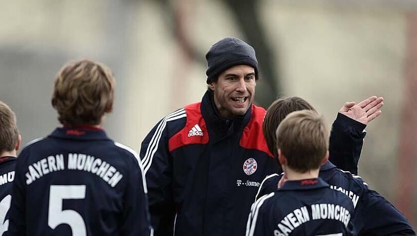 Er lernte als Jugentrainer der U13, ab Sommer wird Mehmet Scholl wieder U23-Coach in der Regionalliga. Er lernte als Jugentrainer der U13, ab Sommer wird Mehmet Scholl wieder U23-Coach in der Regionalliga.