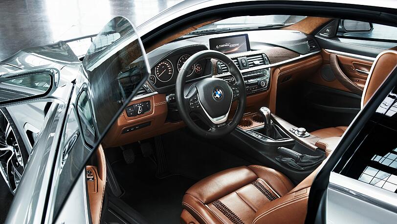 Typisch BMW: Die Armaturen sind fahrerorientiert, besonderer Wert wurde auf edle und eigene Details wie die Lederbespannung der Sitze gelegt. Typisch BMW: Die Armaturen sind fahrerorientiert, besonderer Wert wurde auf edle und eigene Details wie die Lederbespannung der Sitze gelegt.