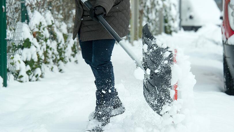 Müssen wir diesen Winter die Wege freischaufeln? Sicher lässt es sich noch nicht sagen. Müssen wir diesen Winter die Wege freischaufeln? Sicher lässt es sich noch nicht sagen.