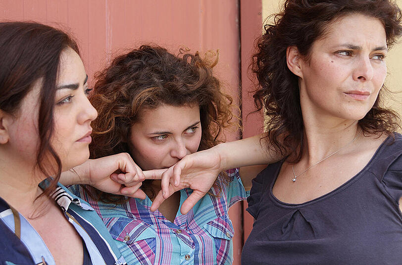Maria (Barbara De Matteis), Ina (Laura Licchetta) und Adele (Celeste Casciaro).