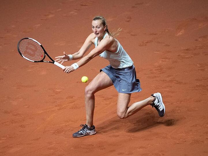 Petra Kvitova trifft im Finale des WTA-Tennisturniers von Stuttgart auf die Estin Anett Kontaveit.