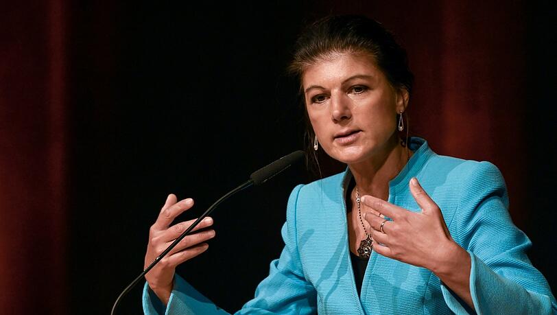 Sahra Wagenknecht bei der Vorstellung ihres aktuellen Buchs "Die Selbstgerechten" in Halle.