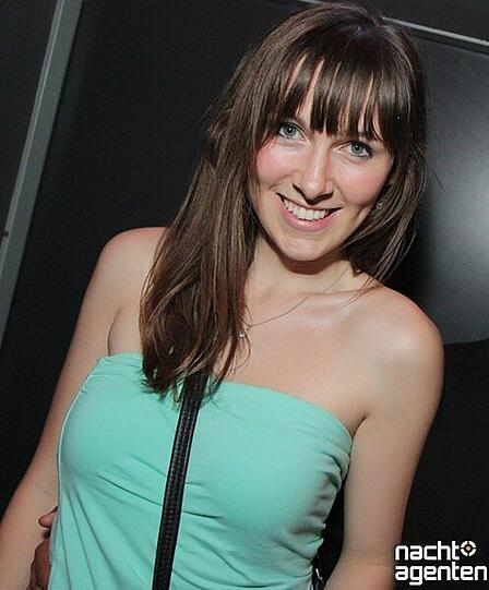 Am Freitag wurde im "Jack Rabbit" heiß ins Wochenende gefeiert. Mehr Bilder unter: href="http://www.nachtagenten.de/event/11.04.2014/jack-rabbit/imakeyourave-com.301219.html