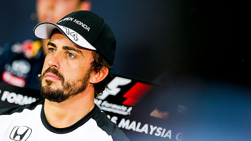 McLaren-Pilot Fernando Alonso hat nach seinem Unfall das Einverständnis der Ärzte für den Start beim Großen Preis von Malaysia bekommen. McLaren-Pilot Fernando Alonso hat nach seinem Unfall das Einverständnis der Ärzte für den Start beim Großen Preis von Malaysia bekommen.