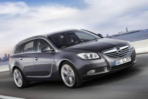 Elegante Erscheinung: Die Sports Tourer-Sihouette wrkt modern und dynamisch.