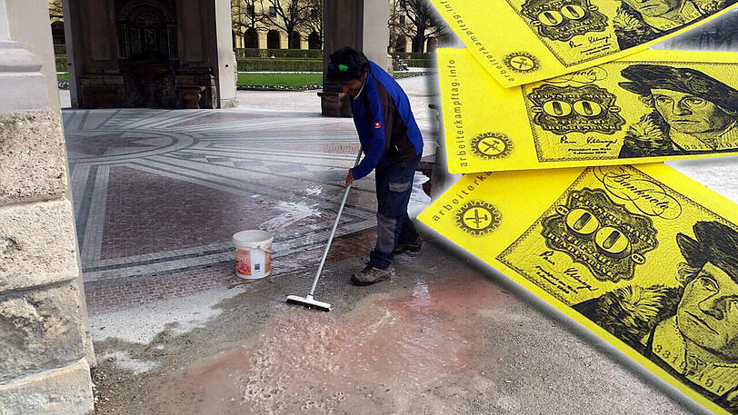Am Freitagmorgen werden die letzten Spuren des Kunstbluts aus dem Hofgarten entfernt.