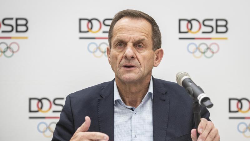 Richtet wegen der Coronavirus-Pandemie einen Appell an Sport-Deutschland: DOSB-Boss Alfons Hörmann. Richtet wegen der Coronavirus-Pandemie einen Appell an Sport-Deutschland: DOSB-Boss Alfons Hörmann.