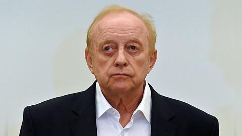 Alfons Schuhbeck tritt bald seine Haft an und das Gefängnis sucht einen neuen Koch. Werden die Häftlinge etwa bald von einem Starkoch verwöhnt?
